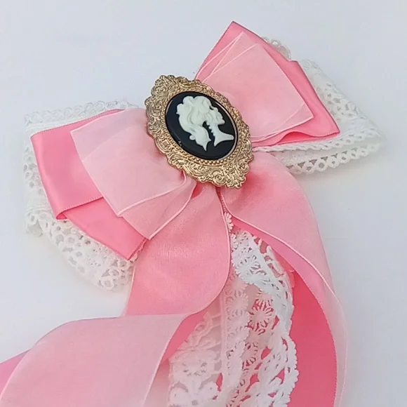 Disney Haunted Mansion Hair Bow - Picture 1 of 16